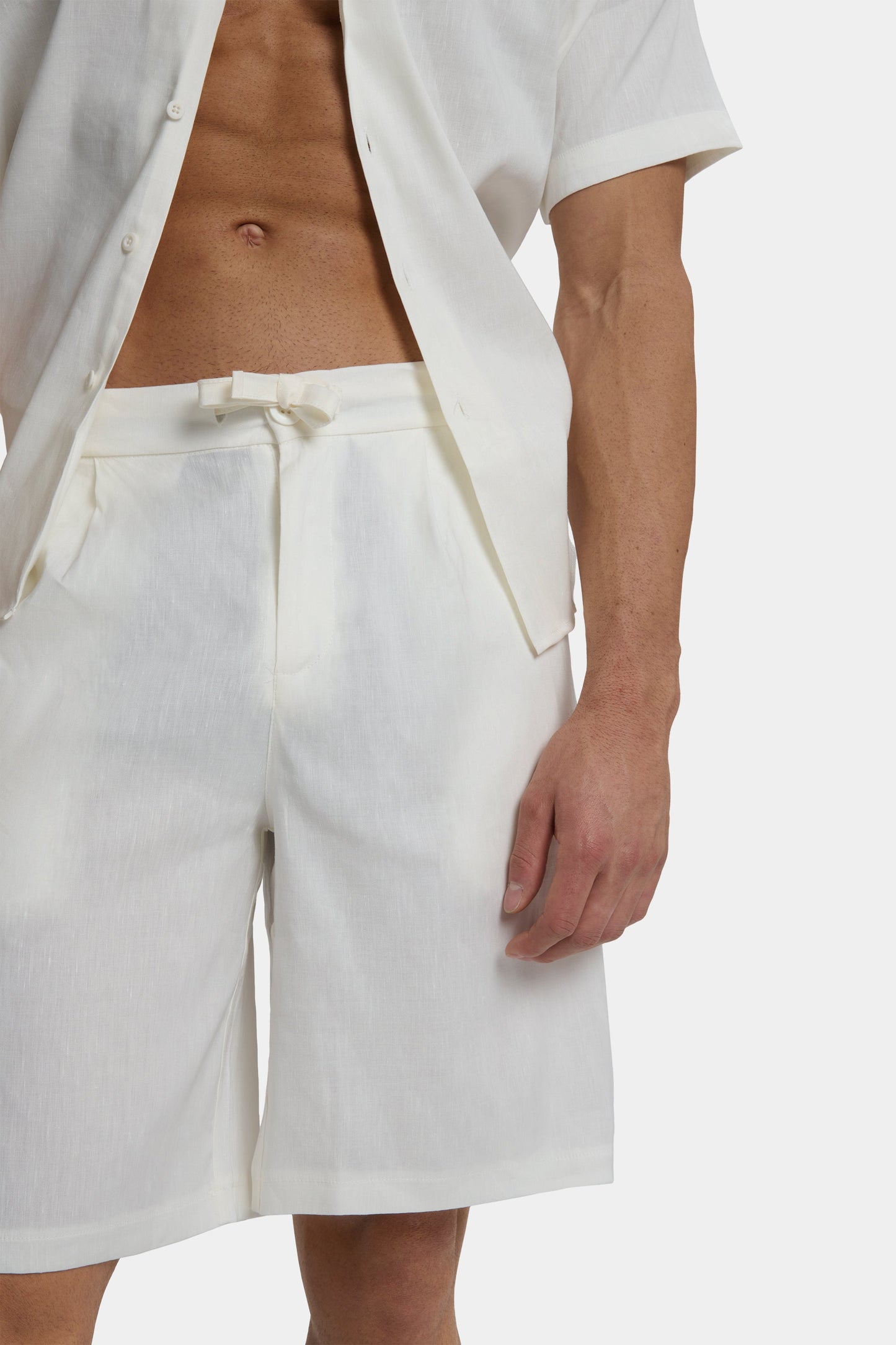 PANTALONES CORTOS DE LINO