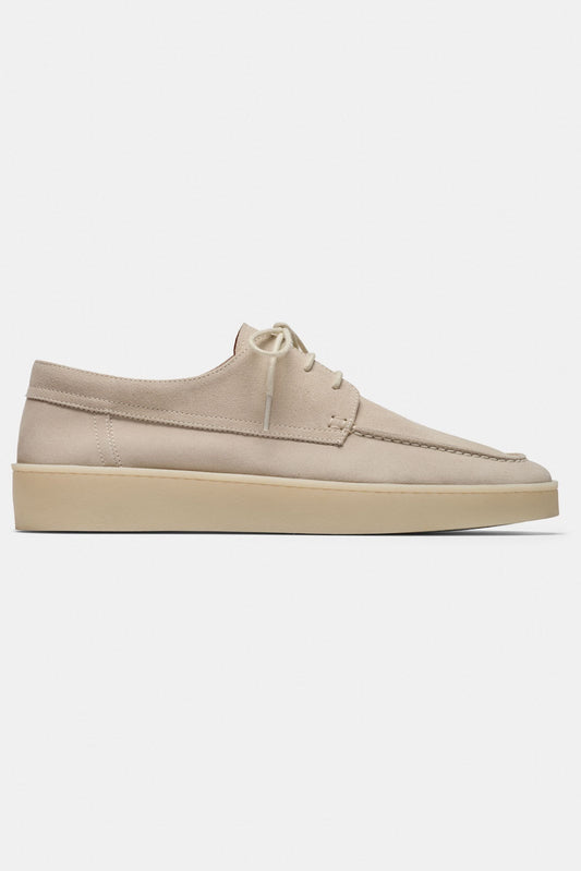 MOCASÍN CLÁSICO CON CORDONES